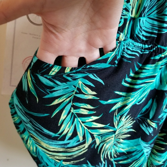 SOLD👀💕 - Picture 2 of 3